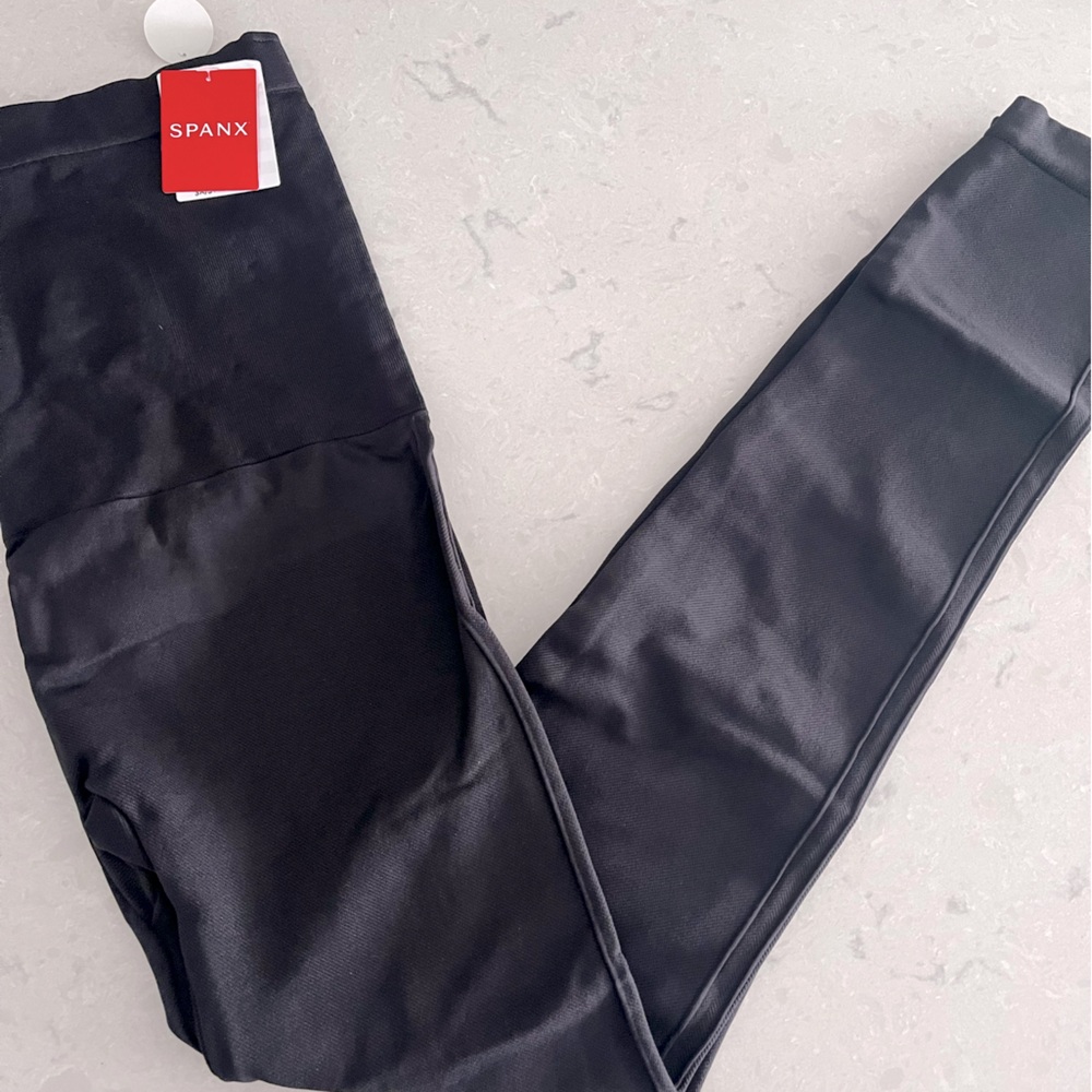 NWT SPANX at Me Now High-Waisted Seamless Leggings